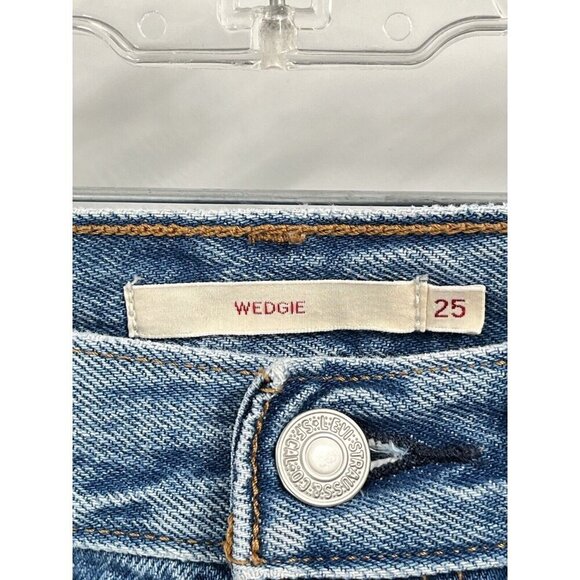 Levis Premium Denim Wedgie High Rise Jeans Button Fly Distressed Sz 25 - Picture 4 of 7